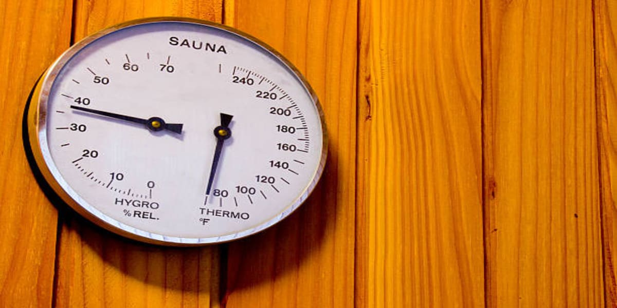 Guide showing how long you should sit in a sauna by experience level